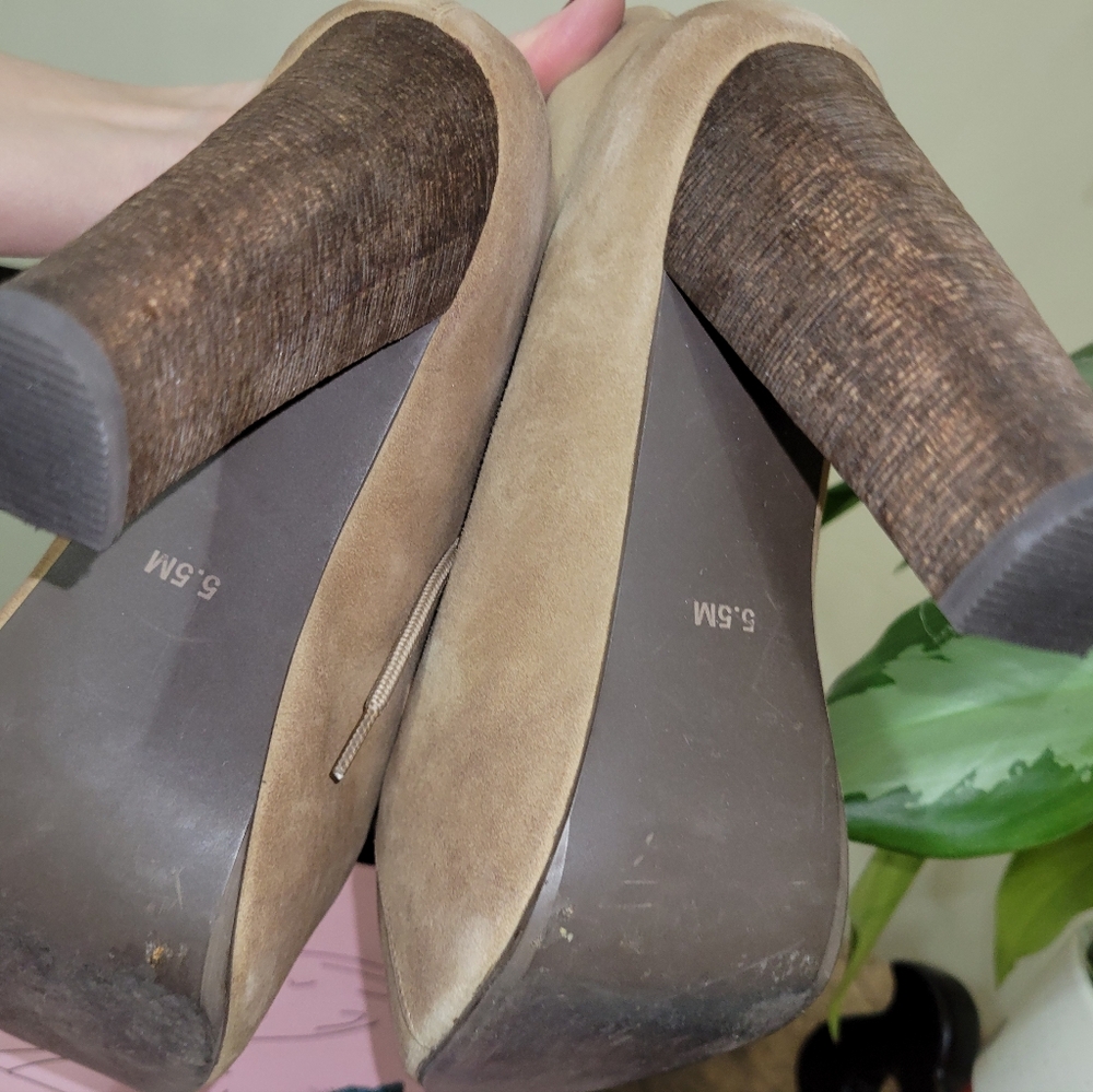 Jeffrey Campbell Taupe Suede Lita Booties 5.5 - Picture 8 of 11